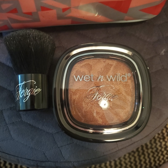 10 item beauty bundle - Picture 2 of 8